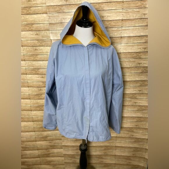 Eileen Fisher Jackets & Blazers - Eileen Fisher Lightweight Jacket SzMed